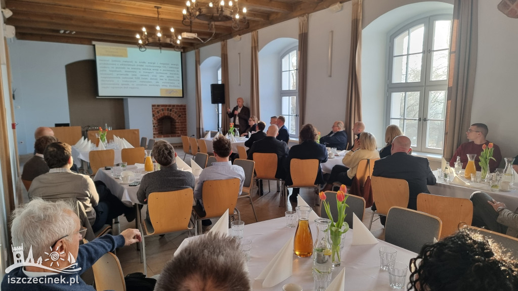 Śniadanie biznesowe w Szczecinku.