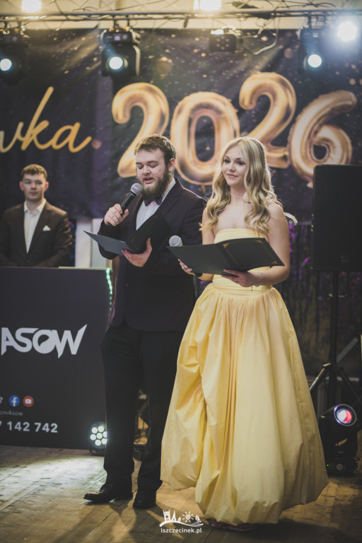 Studniówka ZS Nr 1 w obiektywie