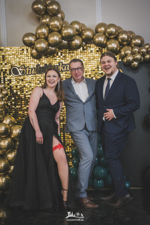 Studniówka ZS Nr 1 w obiektywie