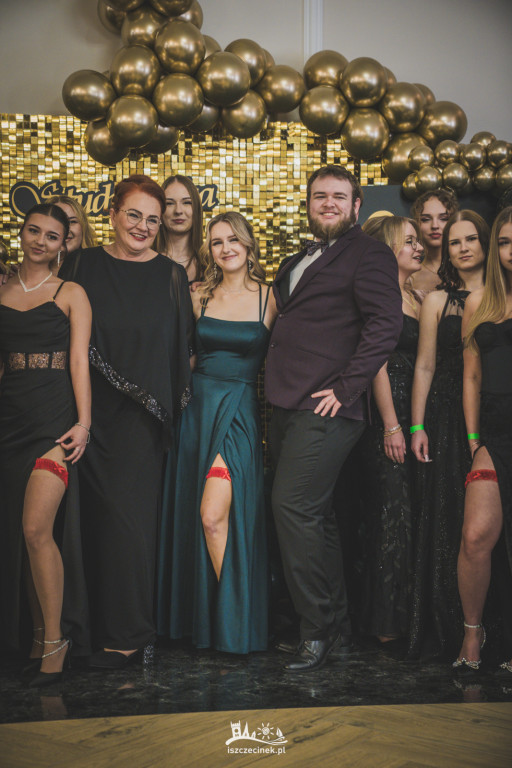 Studniówka ZS Nr 1 w obiektywie