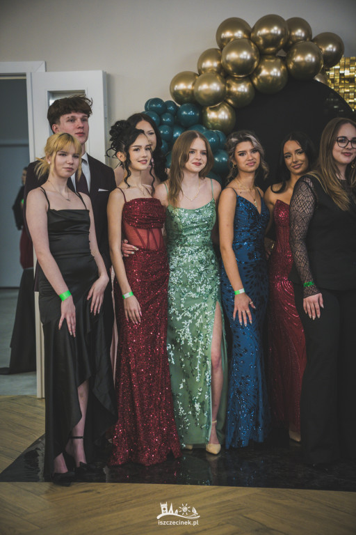 Studniówka ZS Nr 1 w obiektywie