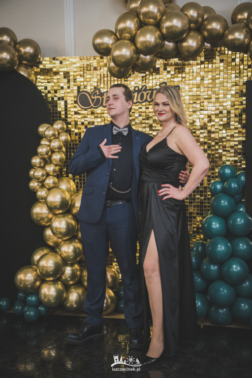 Studniówka ZS Nr 1 w obiektywie