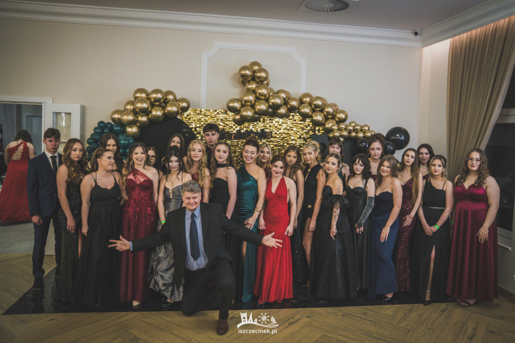 Studniówka ZS Nr 1 w obiektywie