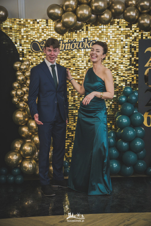 Studniówka ZS Nr 1 w obiektywie