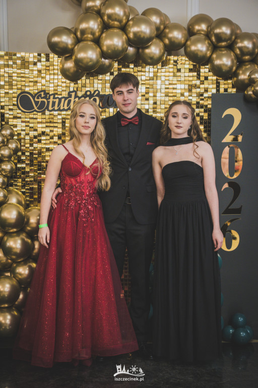 Studniówka ZS Nr 1 w obiektywie