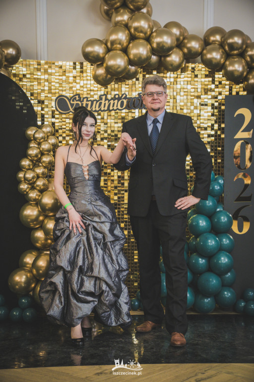 Studniówka ZS Nr 1 w obiektywie