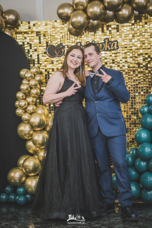 Studniówka ZS Nr 1 w obiektywie