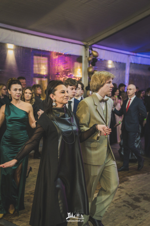 Studniówka ZS Nr 1 w obiektywie