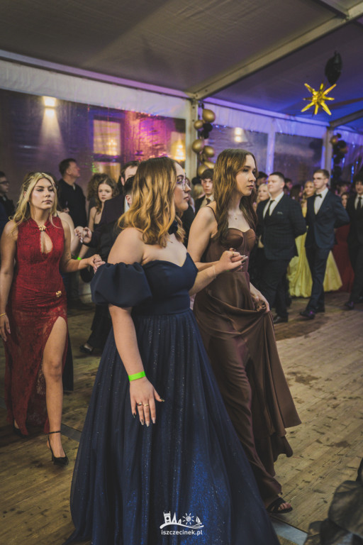 Studniówka ZS Nr 1 w obiektywie