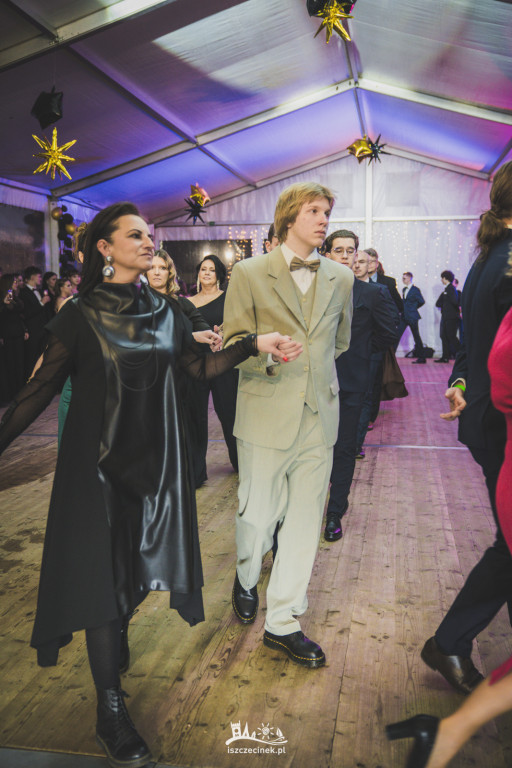 Studniówka ZS Nr 1 w obiektywie