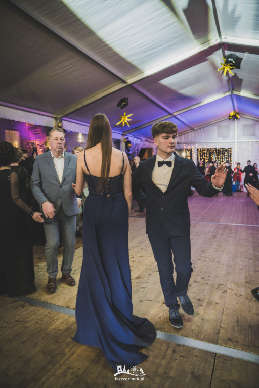 Studniówka ZS Nr 1 w obiektywie