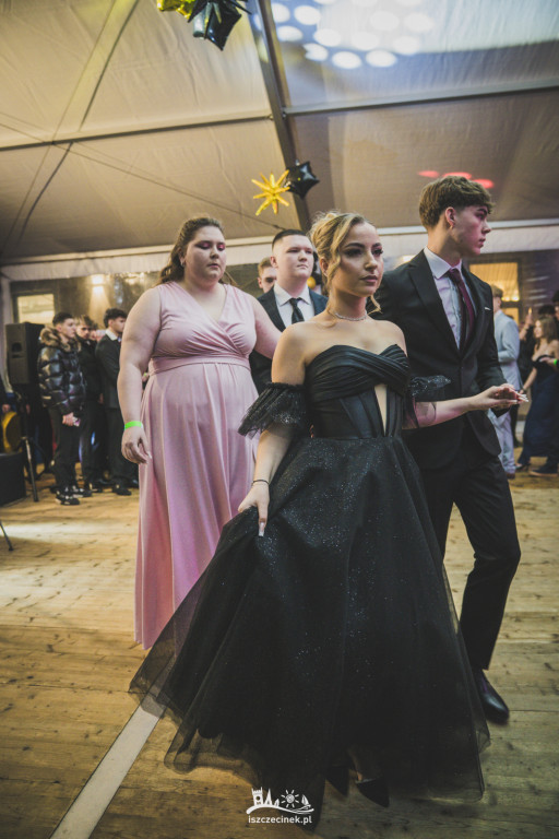 Studniówka ZS Nr 1 w obiektywie