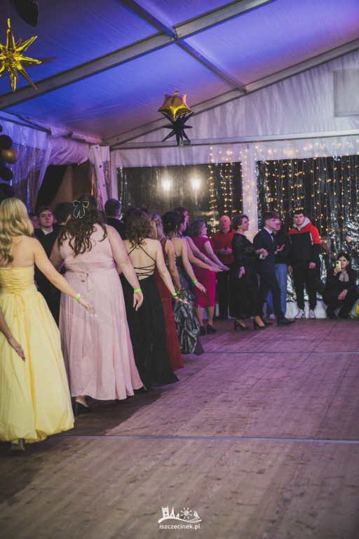 Studniówka ZS Nr 1 w obiektywie