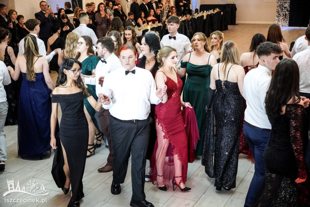 Studniówkowy szał trwa! Bal maturzystów ZS nr 2