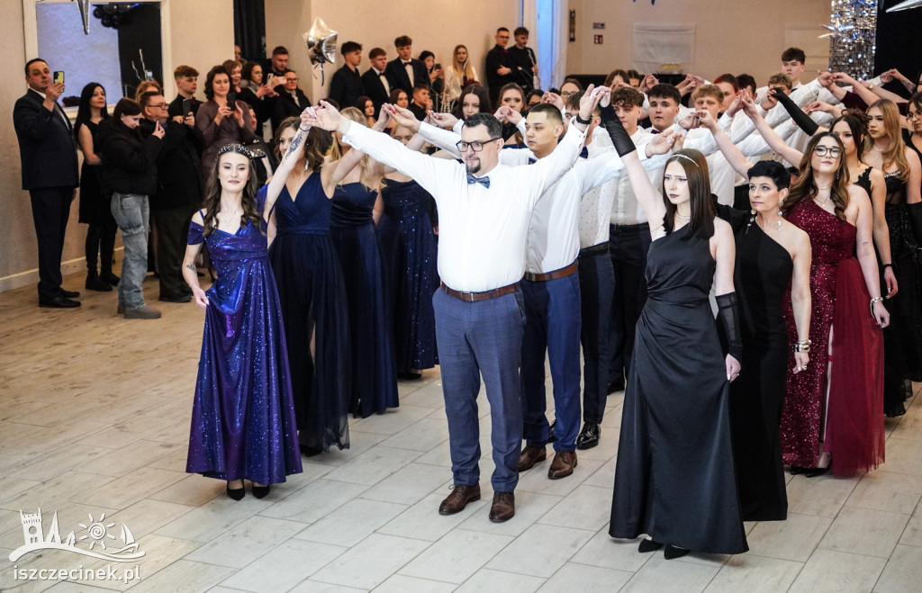 Studniówkowy szał trwa! Bal maturzystów ZS nr 2