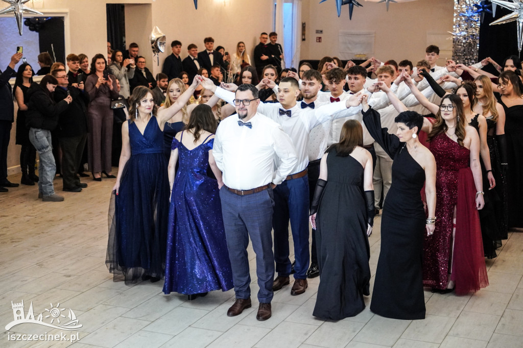 Studniówkowy szał trwa! Bal maturzystów ZS nr 2