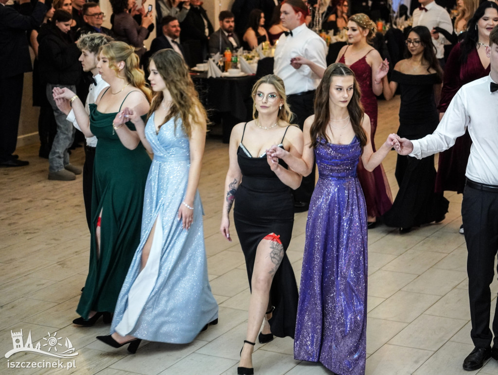 Studniówkowy szał trwa! Bal maturzystów ZS nr 2