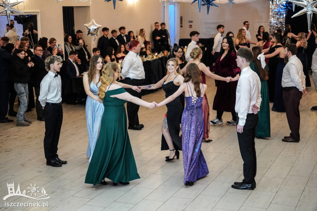 Studniówkowy szał trwa! Bal maturzystów ZS nr 2