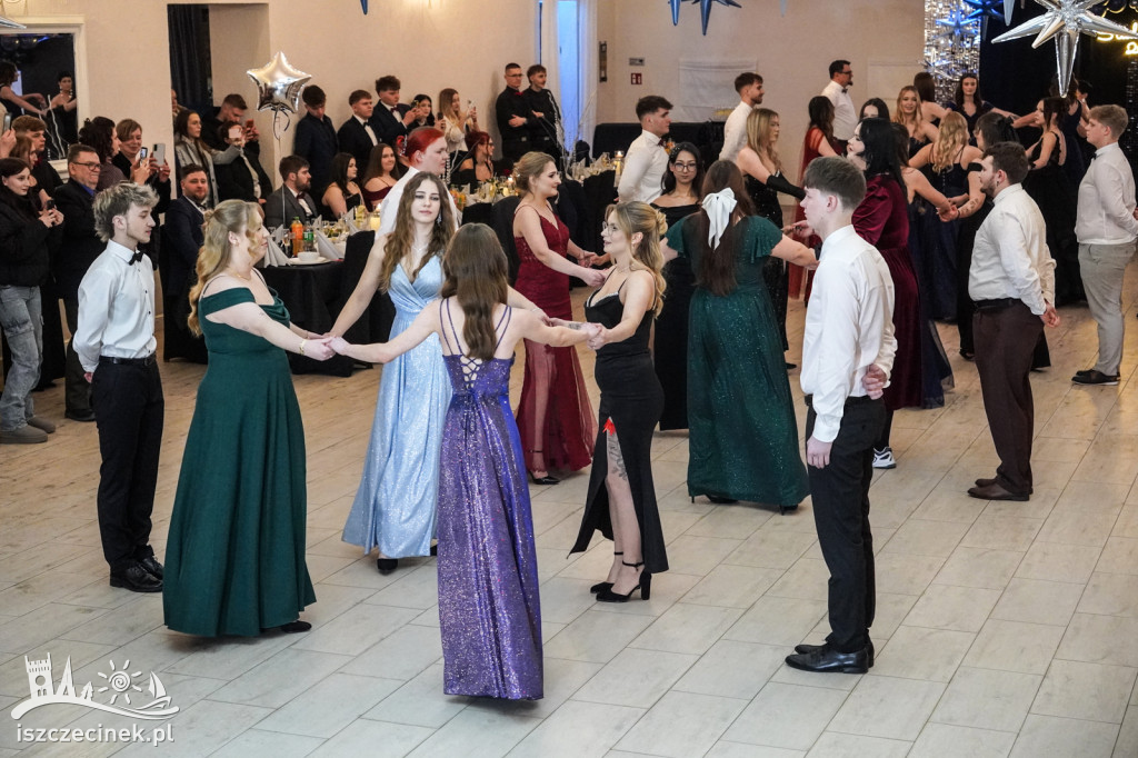 Studniówkowy szał trwa! Bal maturzystów ZS nr 2
