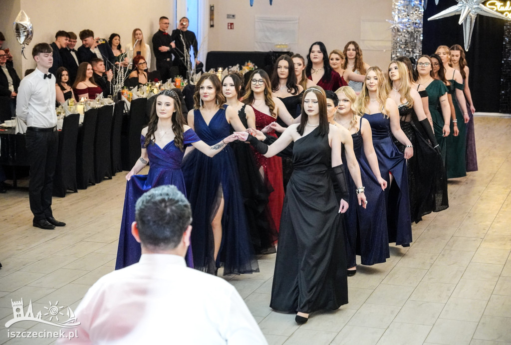 Studniówkowy szał trwa! Bal maturzystów ZS nr 2