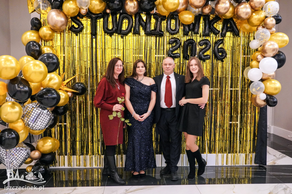 Studniówki 2026. Tak się bawili maturzyści z STO!