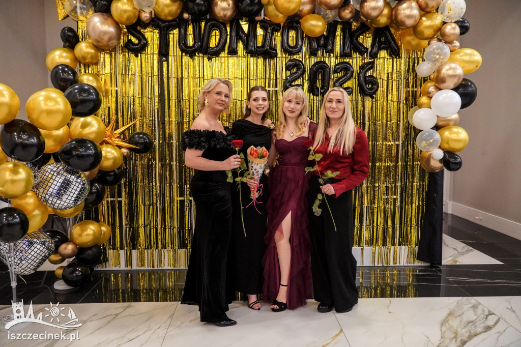 Studniówki 2026. Tak się bawili maturzyści z STO!