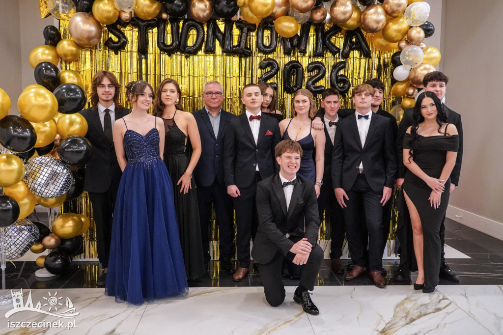 Studniówki 2026. Tak się bawili maturzyści z STO!