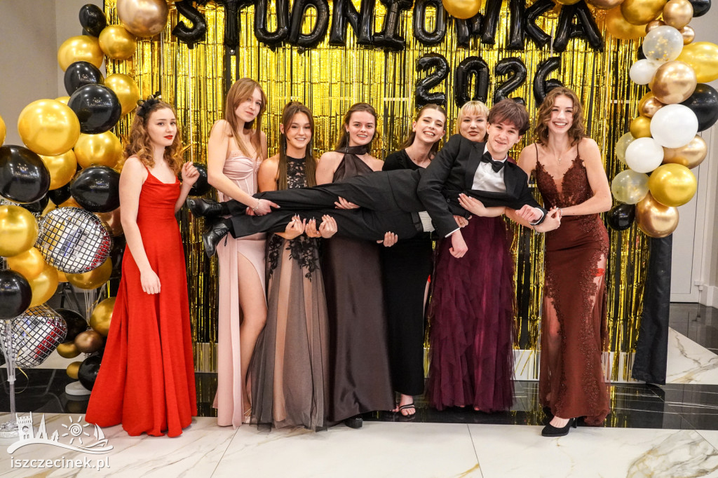 Studniówki 2026. Tak się bawili maturzyści z STO!