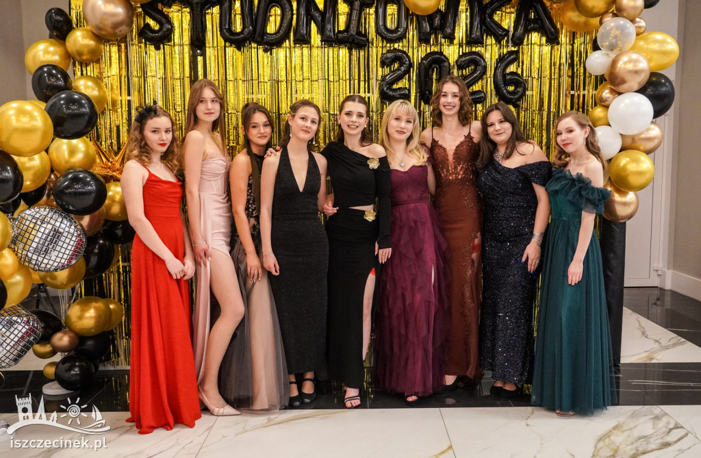 Studniówki 2026. Tak się bawili maturzyści z STO!