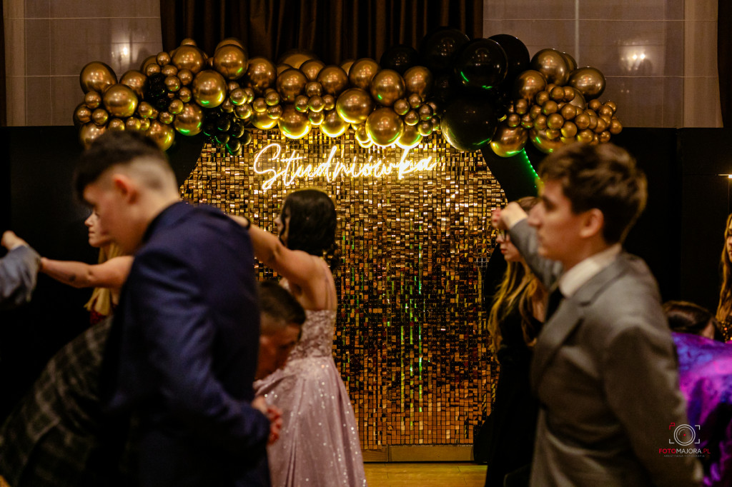 Studniówka ZS nr 7 w Białym Borze