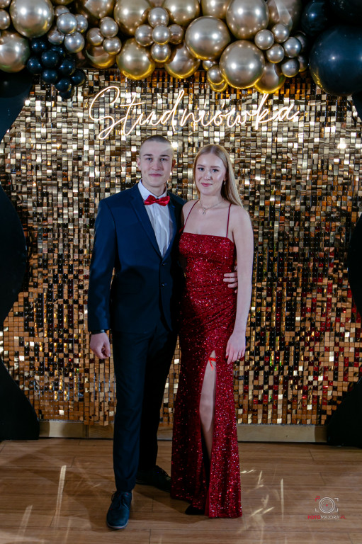 Studniówka ZS nr 7 w Białym Borze