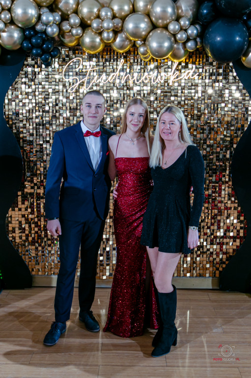 Studniówka ZS nr 7 w Białym Borze