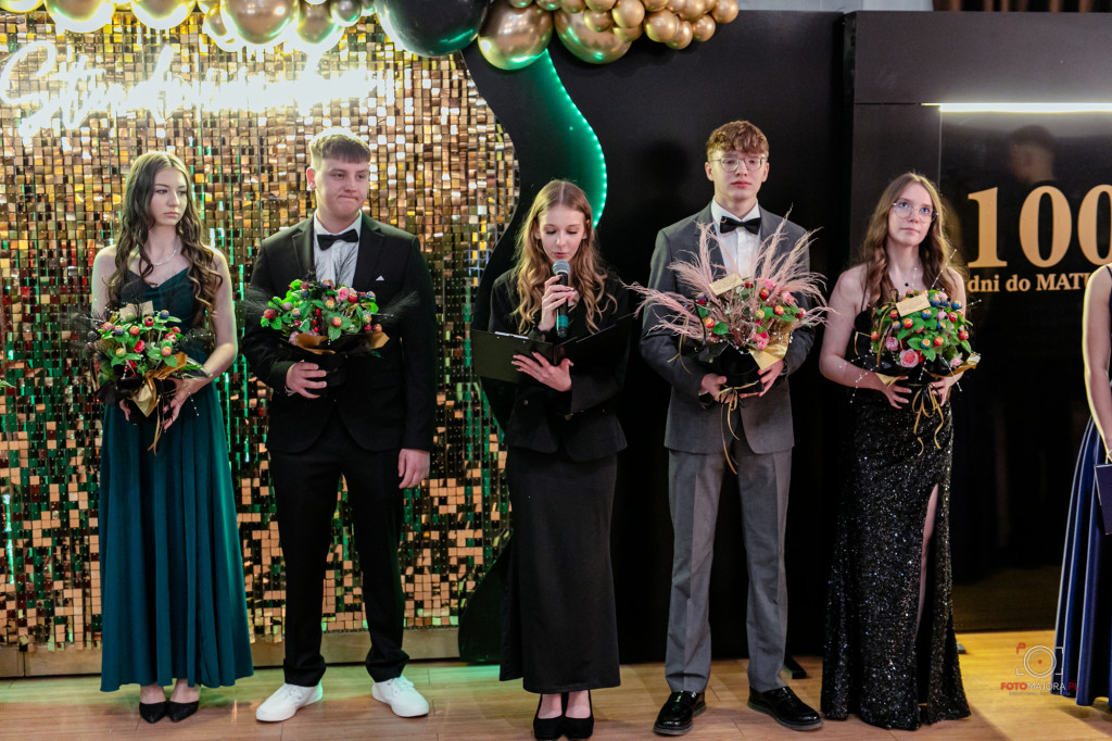 Studniówka ZS nr 7 w Białym Borze