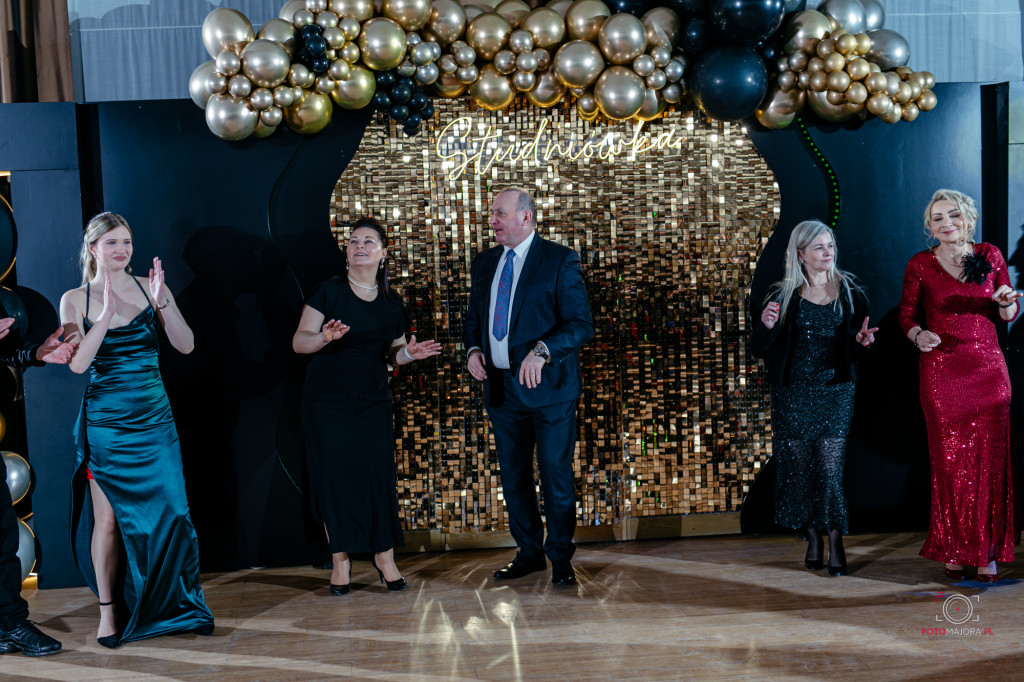 Studniówka ZS nr 7 w Białym Borze