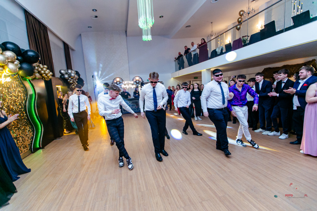 Studniówka ZS nr 7 w Białym Borze