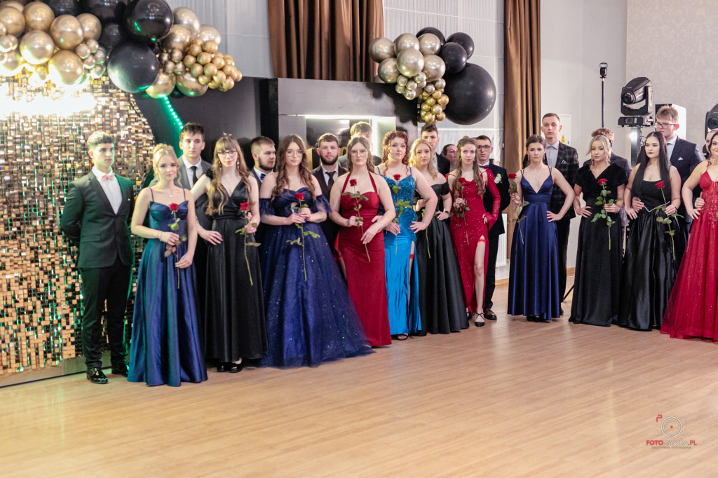 Studniówka ZS nr 7 w Białym Borze