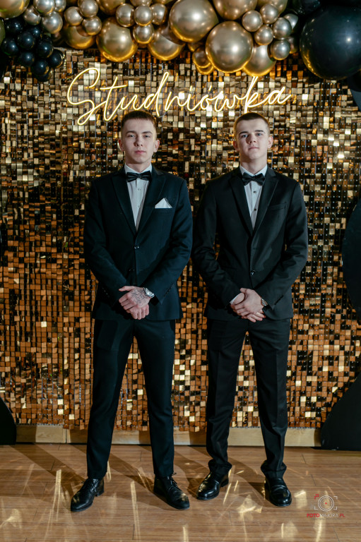 Studniówka ZS nr 7 w Białym Borze