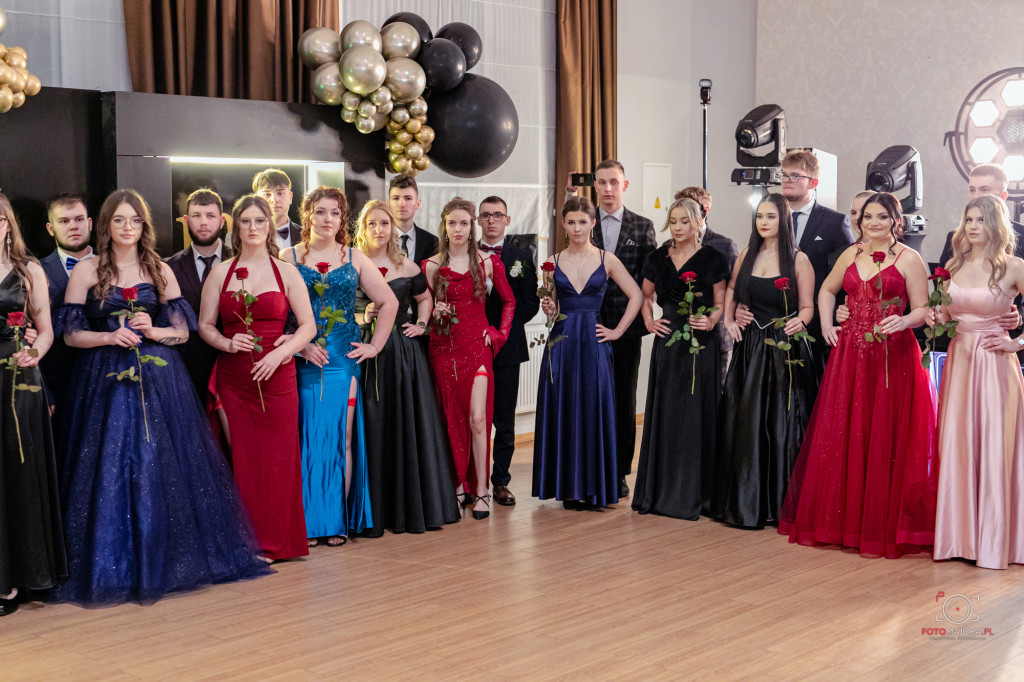 Studniówka ZS nr 7 w Białym Borze