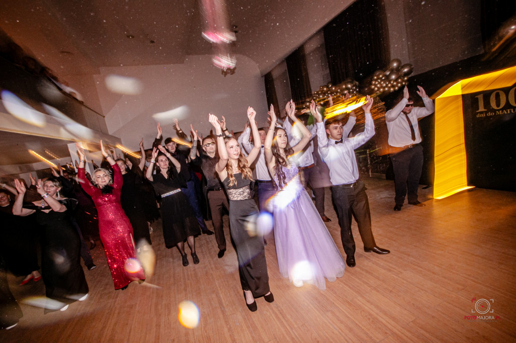 Studniówka ZS nr 7 w Białym Borze