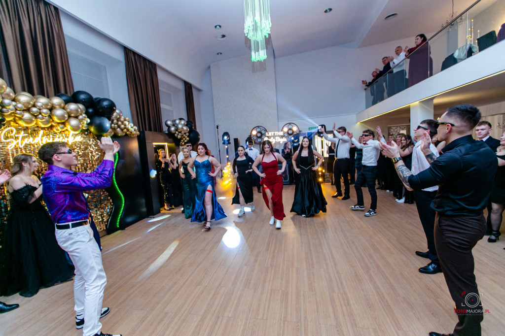 Studniówka ZS nr 7 w Białym Borze