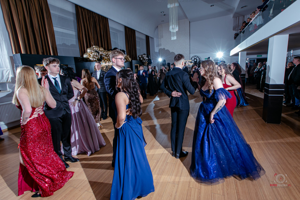 Studniówka ZS nr 7 w Białym Borze