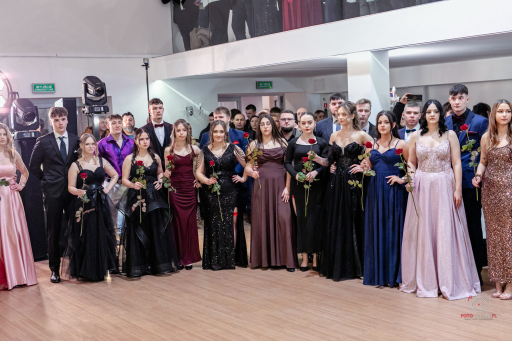 Studniówka ZS nr 7 w Białym Borze