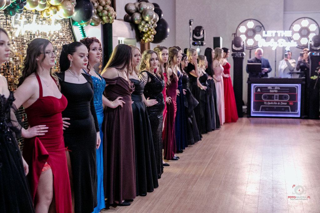 Studniówka ZS nr 7 w Białym Borze