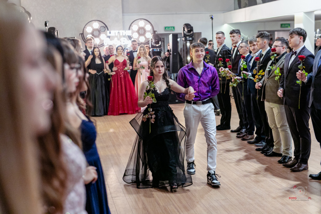 Studniówka ZS nr 7 w Białym Borze