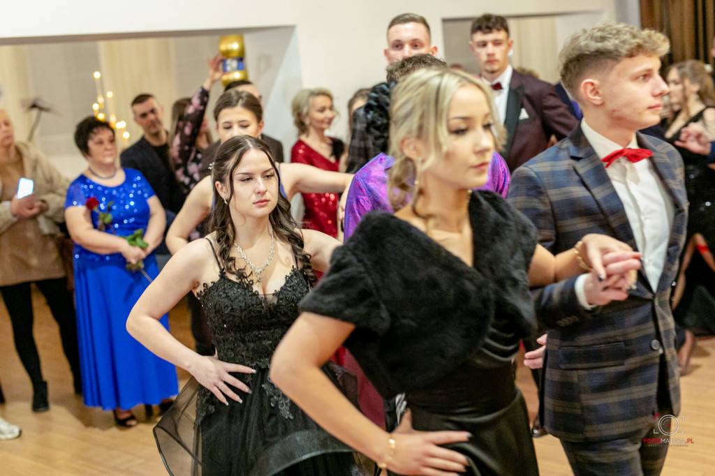 Studniówka ZS nr 7 w Białym Borze