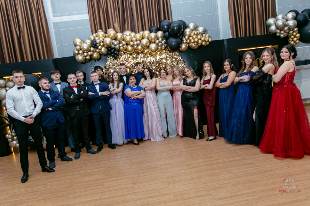 Studniówka ZS nr 7 w Białym Borze