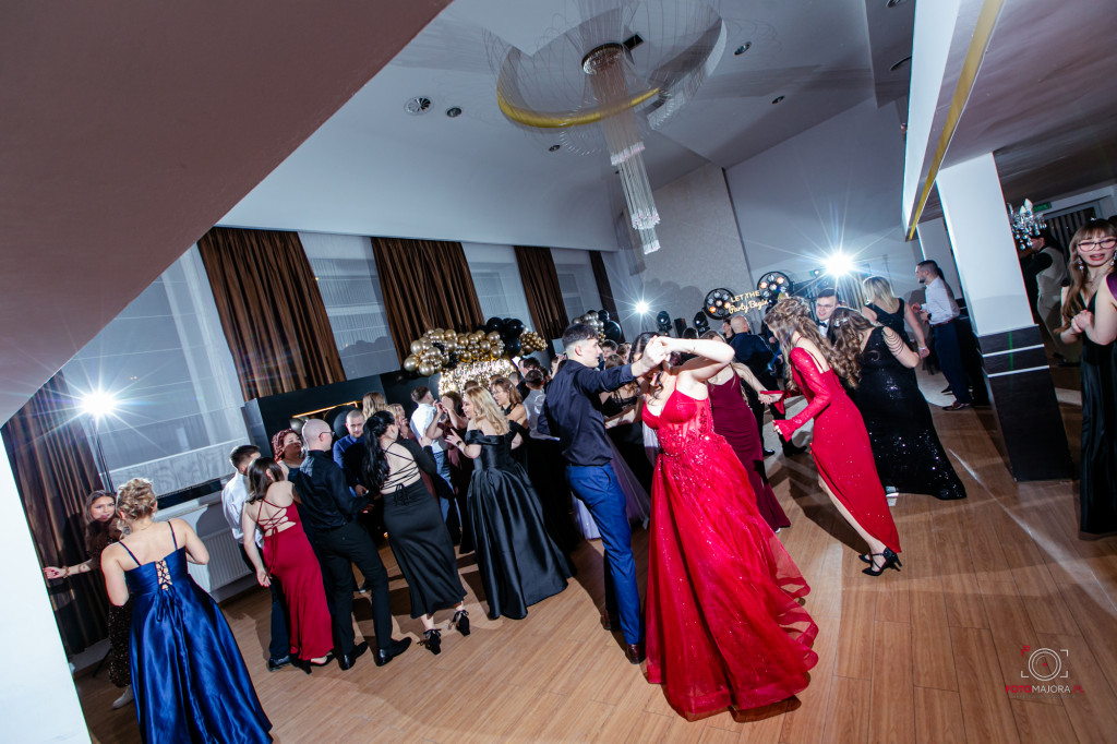 Studniówka ZS nr 7 w Białym Borze