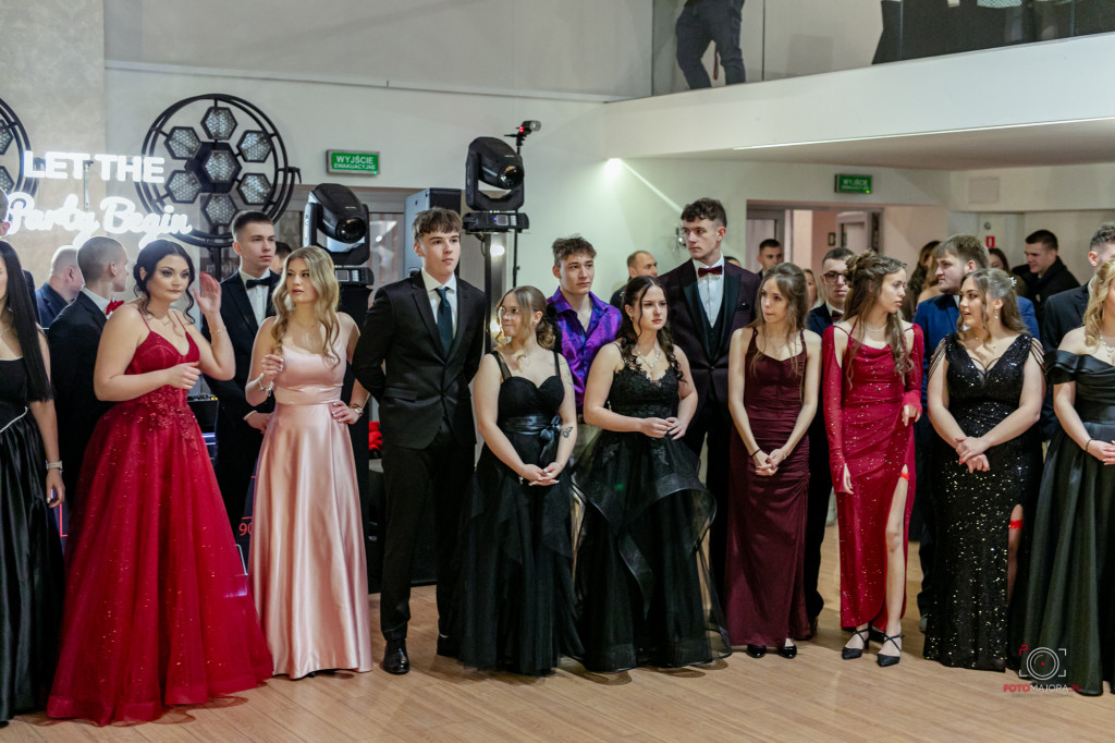 Studniówka ZS nr 7 w Białym Borze