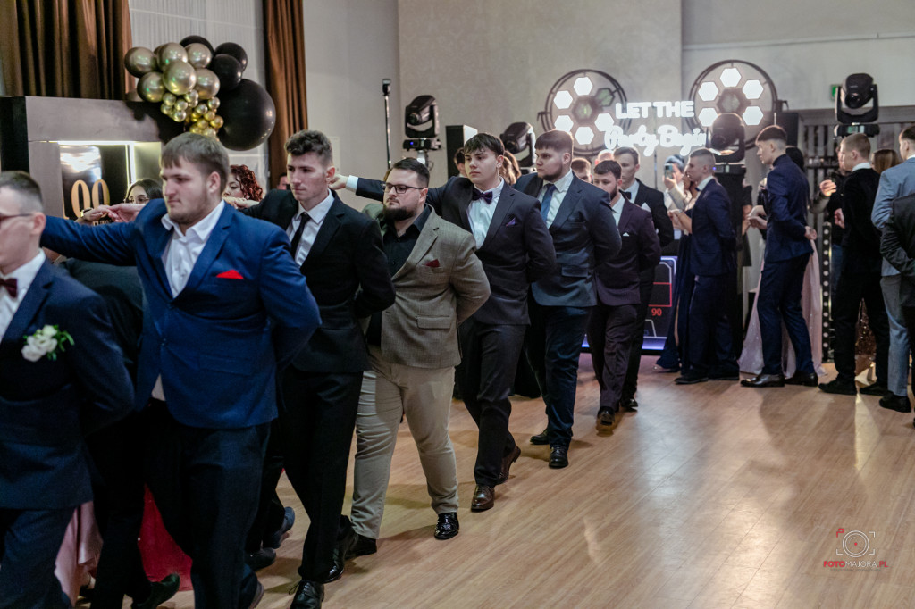 Studniówka ZS nr 7 w Białym Borze