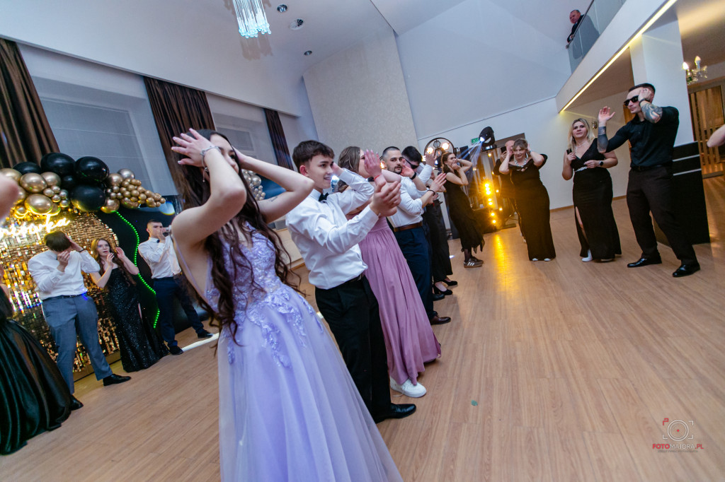 Studniówka ZS nr 7 w Białym Borze